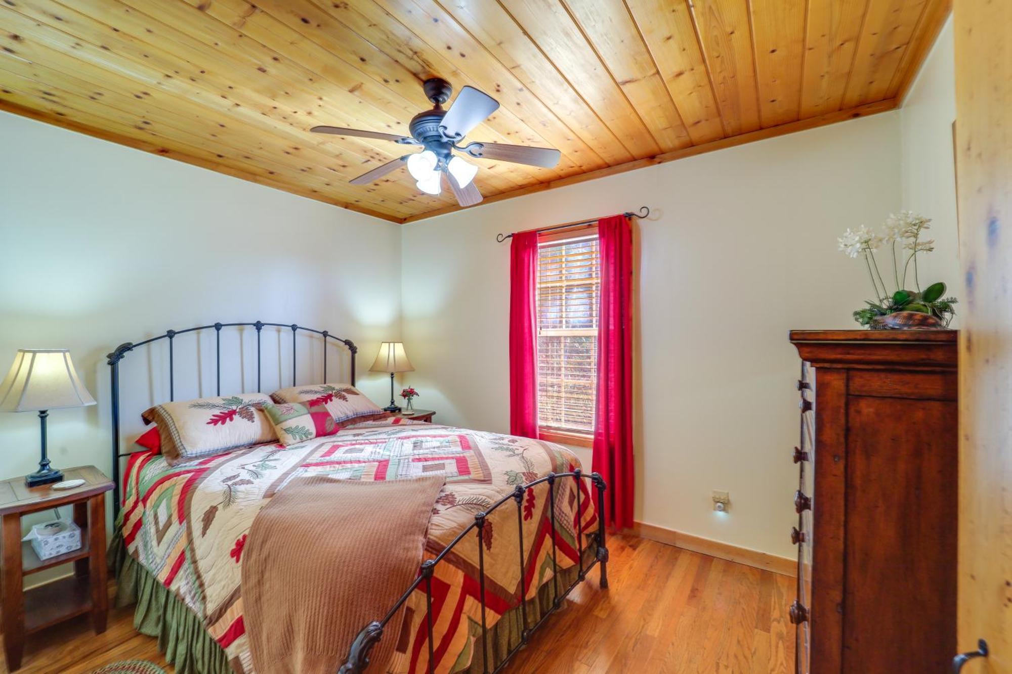 Secluded Lenoir Cabin 4 Mi To Dtwn Blowing Rock Exterior photo