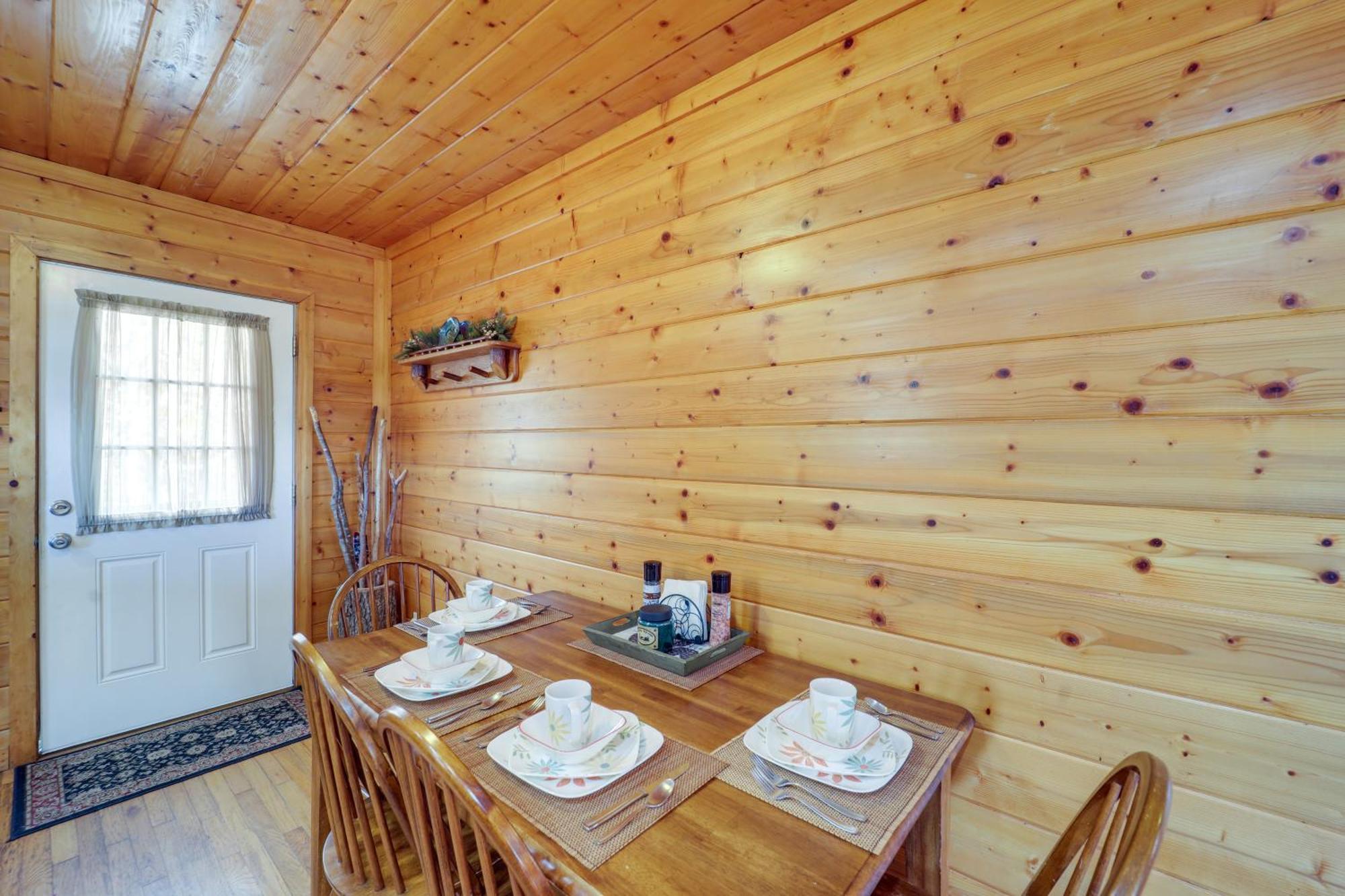 Secluded Lenoir Cabin 4 Mi To Dtwn Blowing Rock Exterior photo