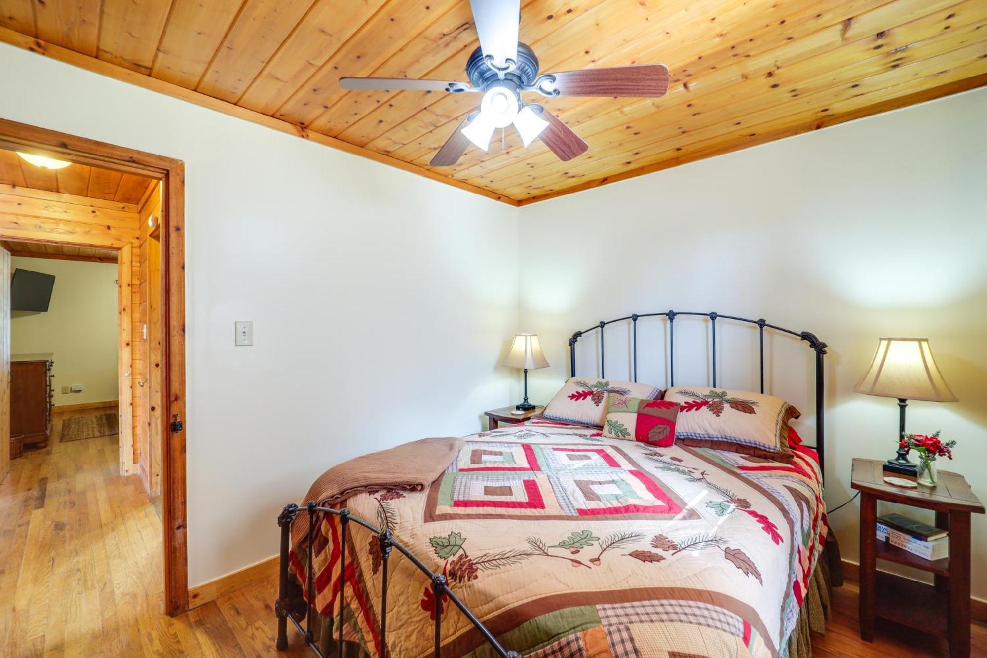 Secluded Lenoir Cabin 4 Mi To Dtwn Blowing Rock Exterior photo